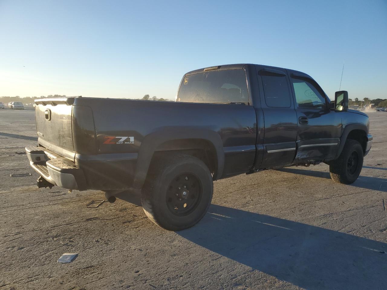 2006 Chevrolet Silverado K1500 VIN: 1GCEK19ZX6Z118083 Lot: 74900814