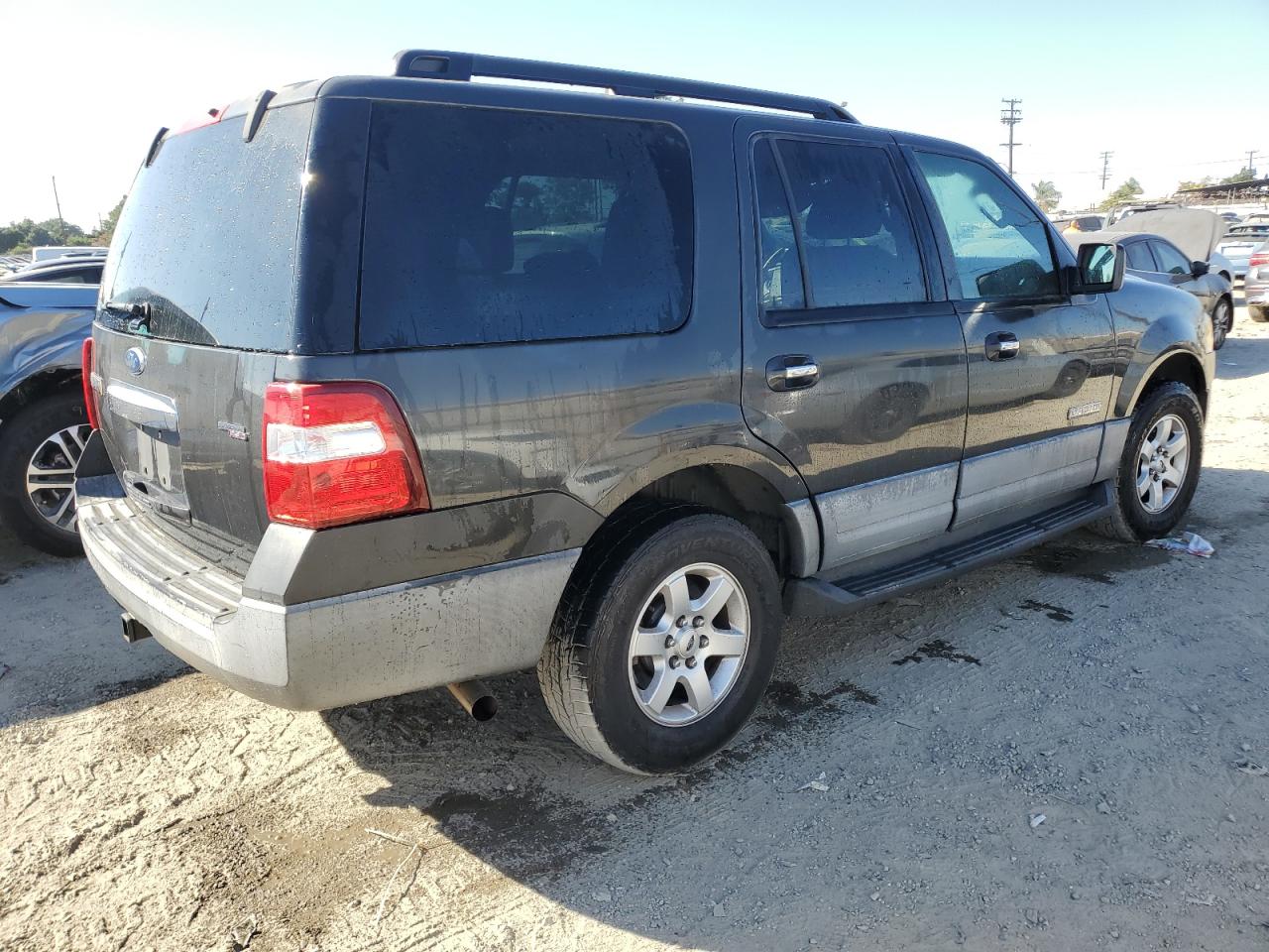 2007 Ford Expedition Xlt VIN: 1FMFU15537LA83629 Lot: 77539134