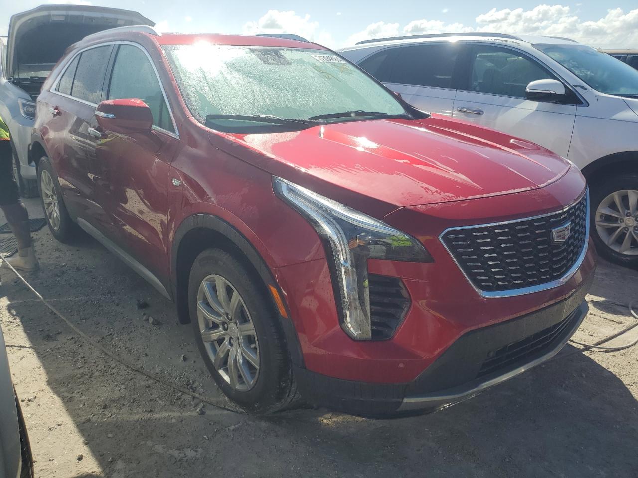 1GYFZCR41MF018334 2021 Cadillac Xt4 Premium Luxury