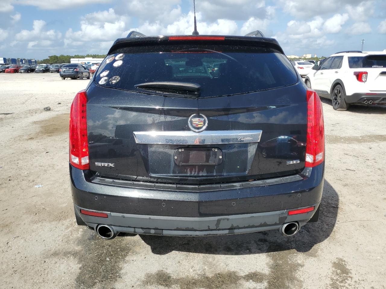 3GYFNAE31CS586008 2012 Cadillac Srx Luxury Collection