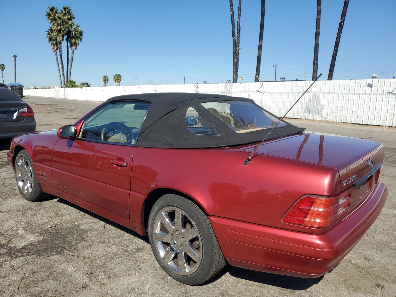 1999 Mercedes-Benz Sl 500 VIN: WDBFA68F3XF184908 Lot: 77165784