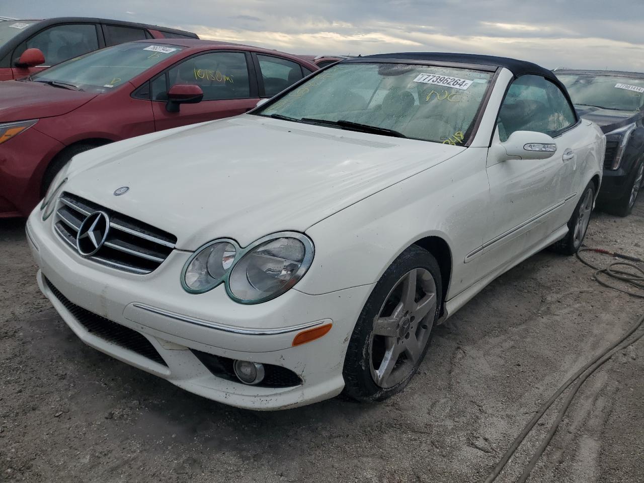 2007 Mercedes-Benz Clk 550 VIN: WDBTK72F97T084134 Lot: 77396264