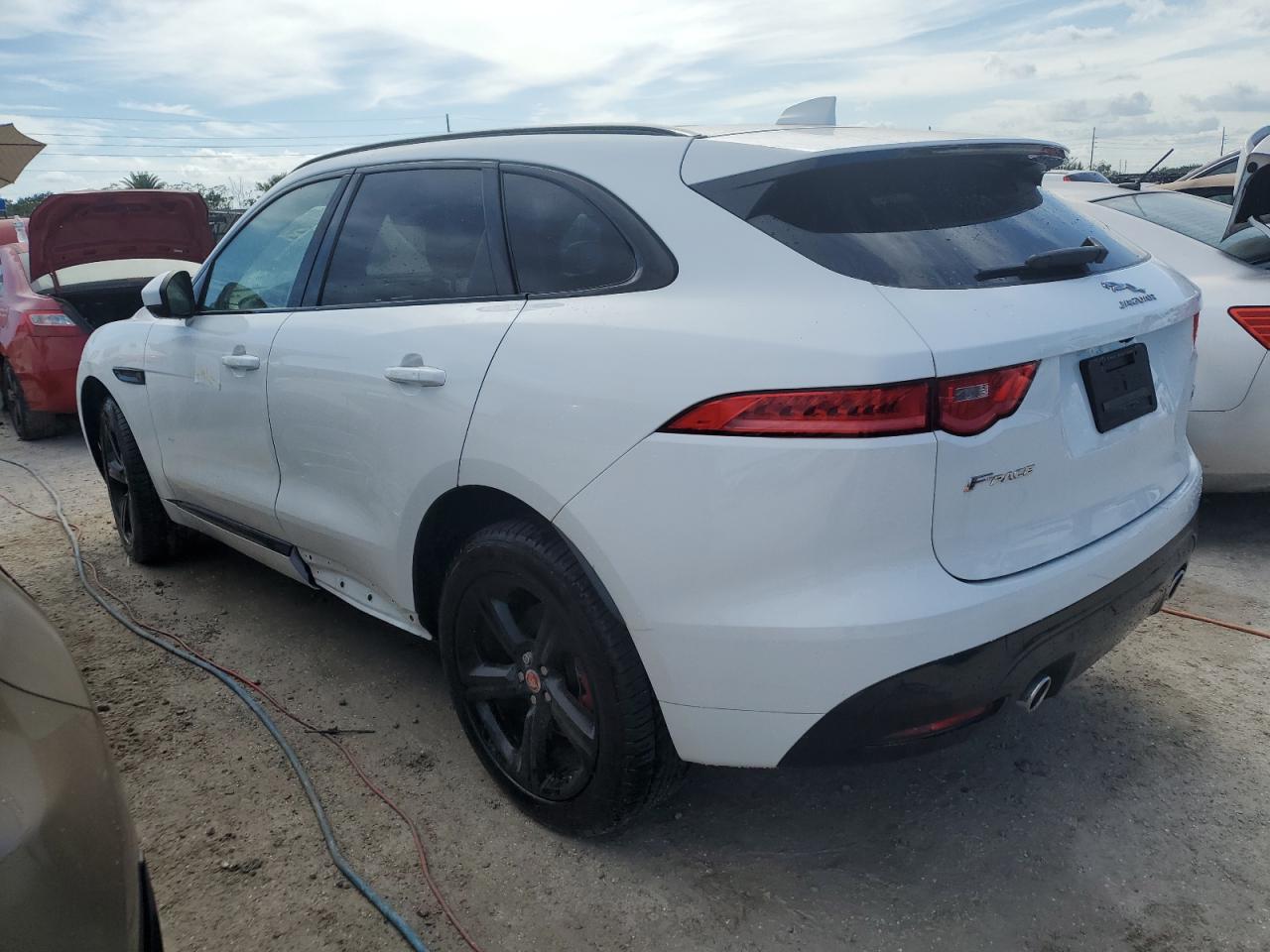 SADCM2FV3KA606295 2019 Jaguar F-Pace S