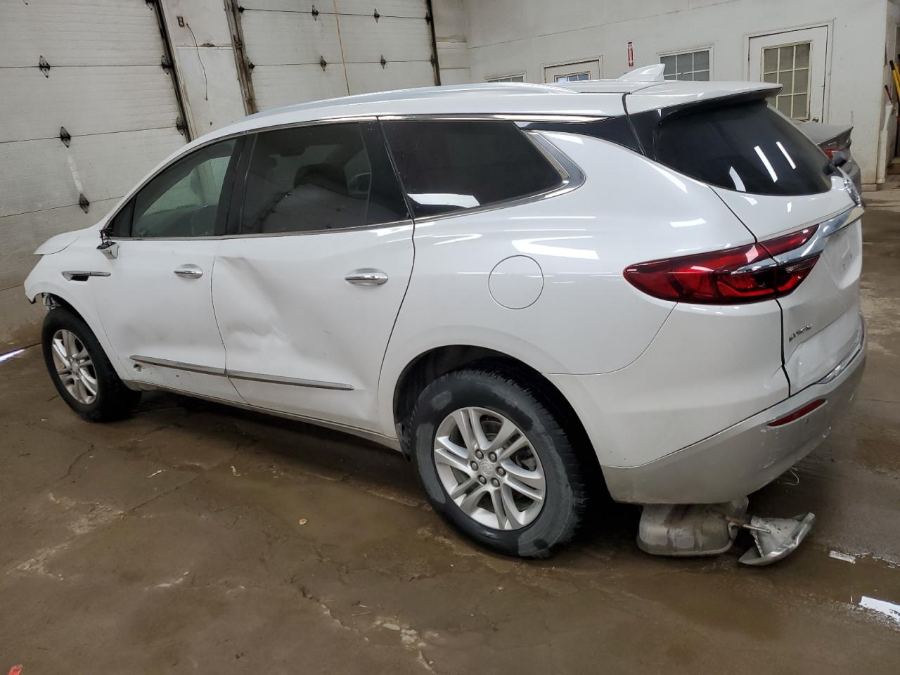 5GAERBKW7JJ142030 2018 Buick Enclave Essence