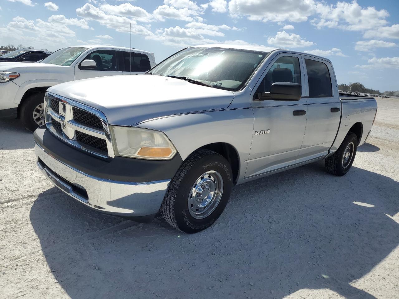 2010 Dodge Ram 1500 VIN: 1D7RB1CPXAS189929 Lot: 77467184