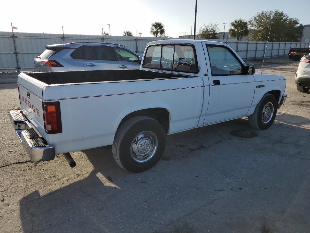 1B7FL26XXNS690465 1992 Dodge Dakota