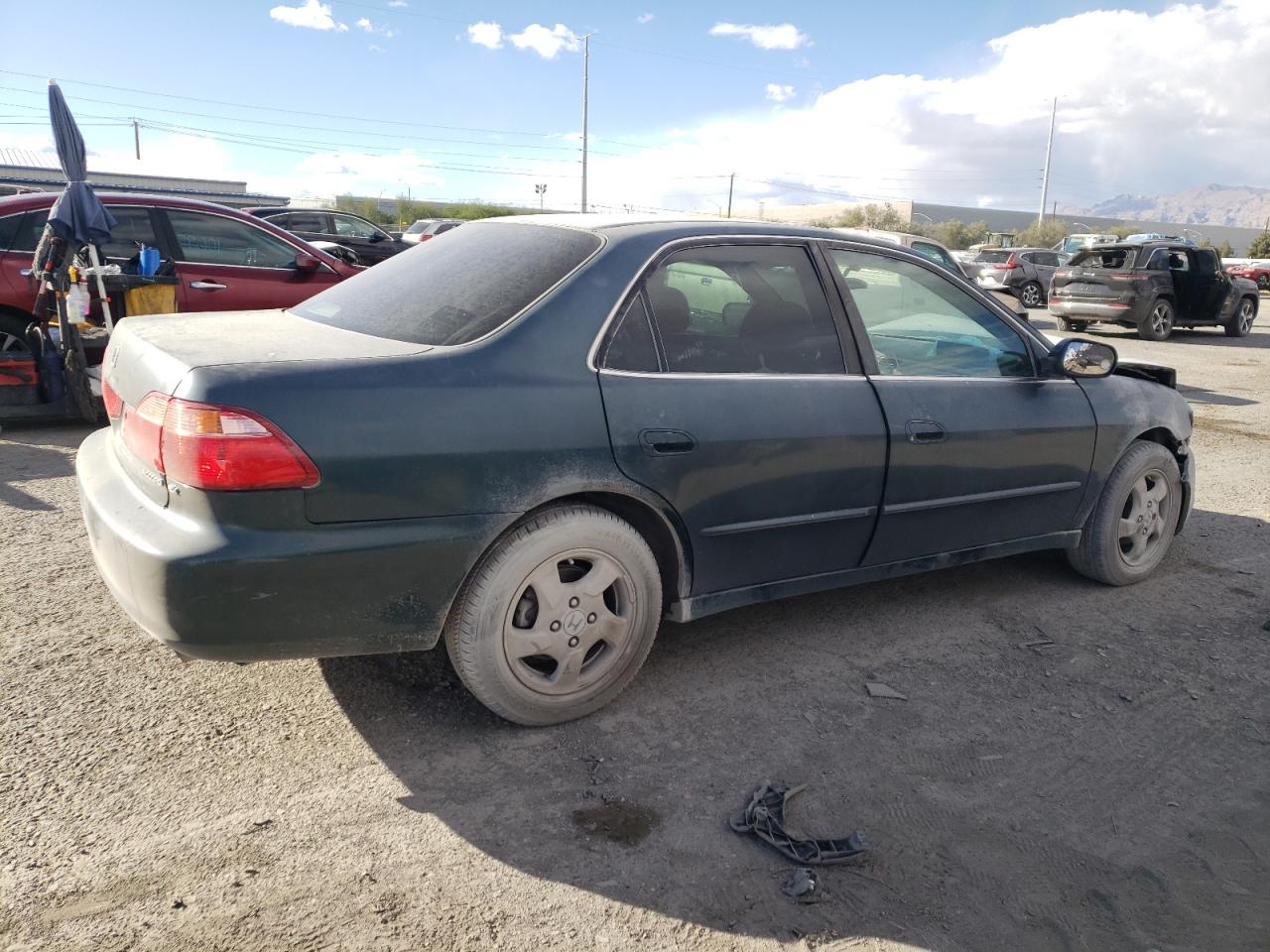 1999 Honda Accord Ex VIN: 1HGCG5650XA027102 Lot: 77913004