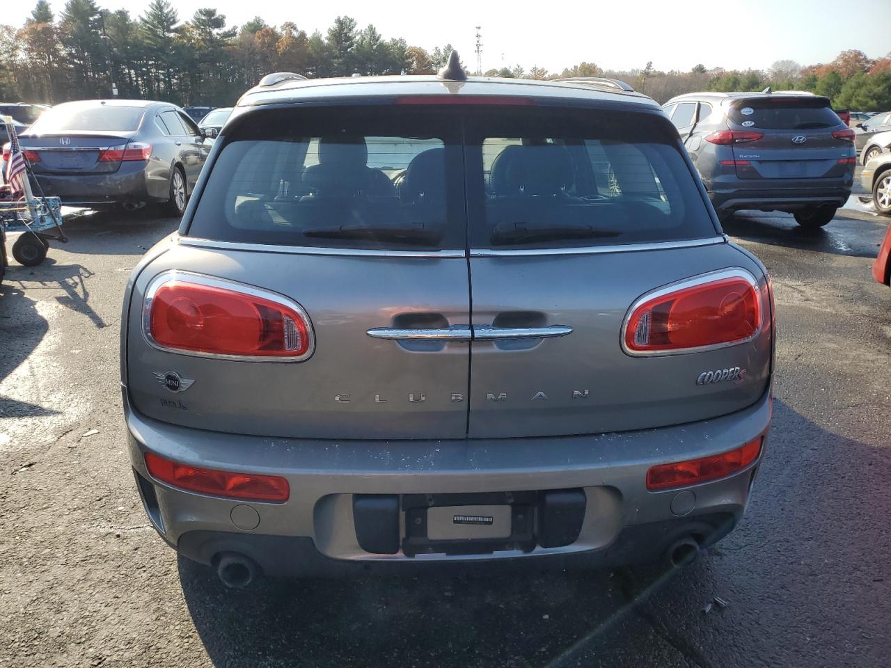 2017 Mini Cooper S Clubman All4 VIN: WMWLU5C37H2E84320 Lot: 76816604