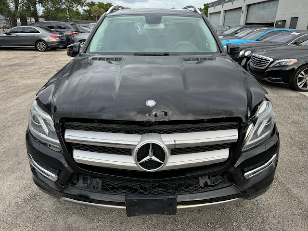 4JGDF6EE1GA625384 2016 Mercedes-Benz Gl 450 4Matic