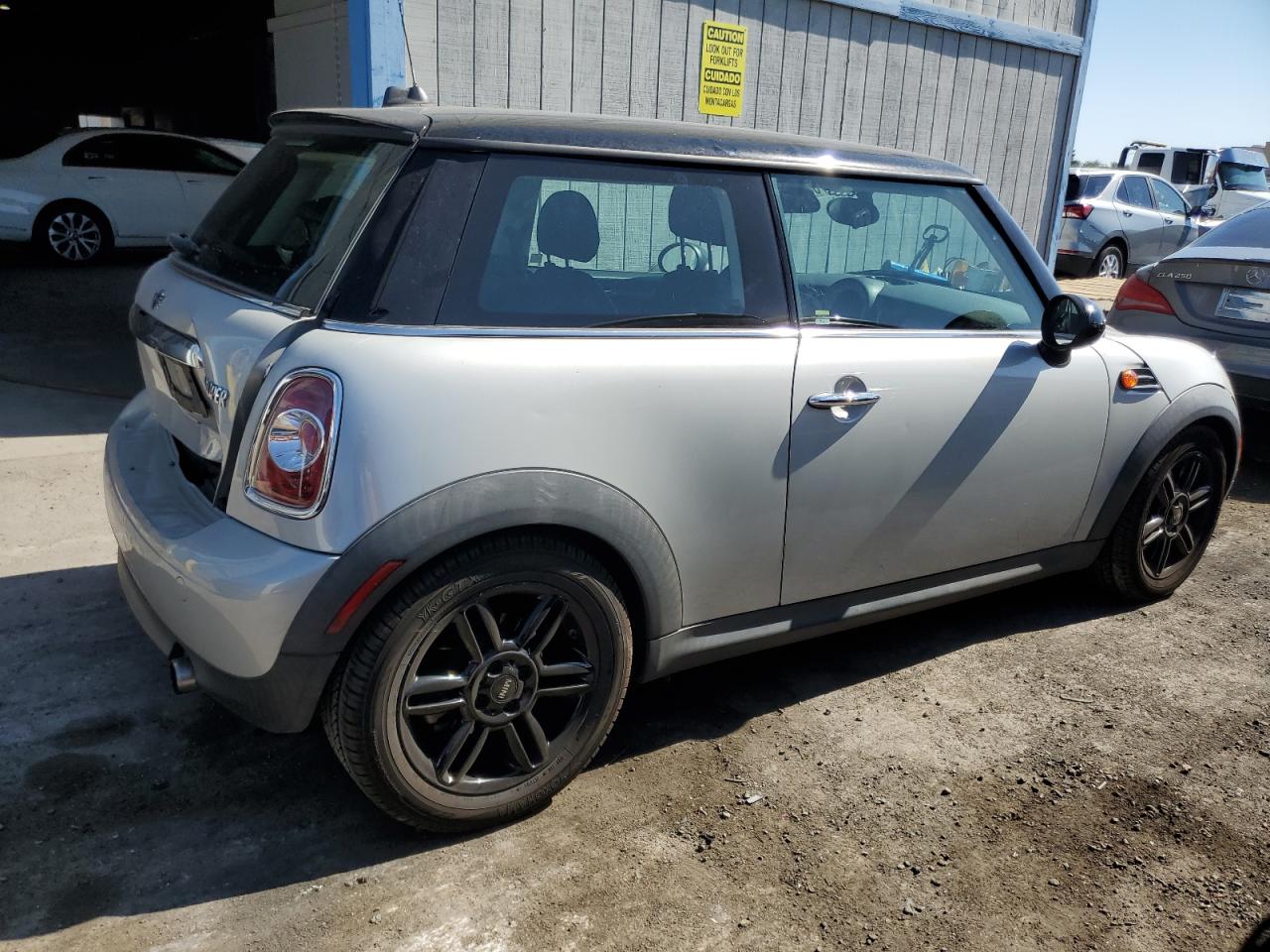 2013 Mini Cooper VIN: WMWSU3C51DT544949 Lot: 76085584