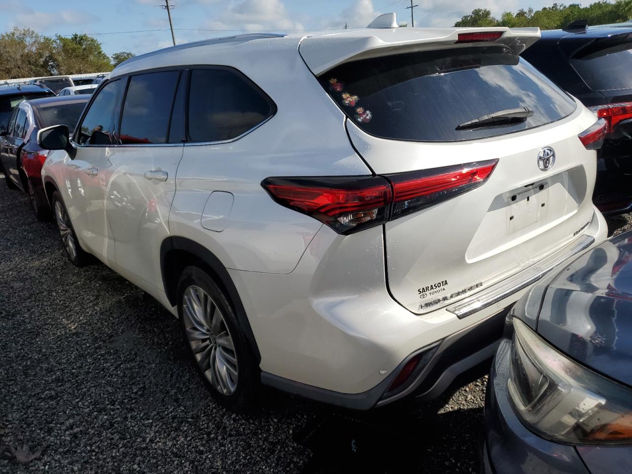 2021 Toyota Highlander Platinum VIN: 5TDFZRAH2MS040012 Lot: 74779514