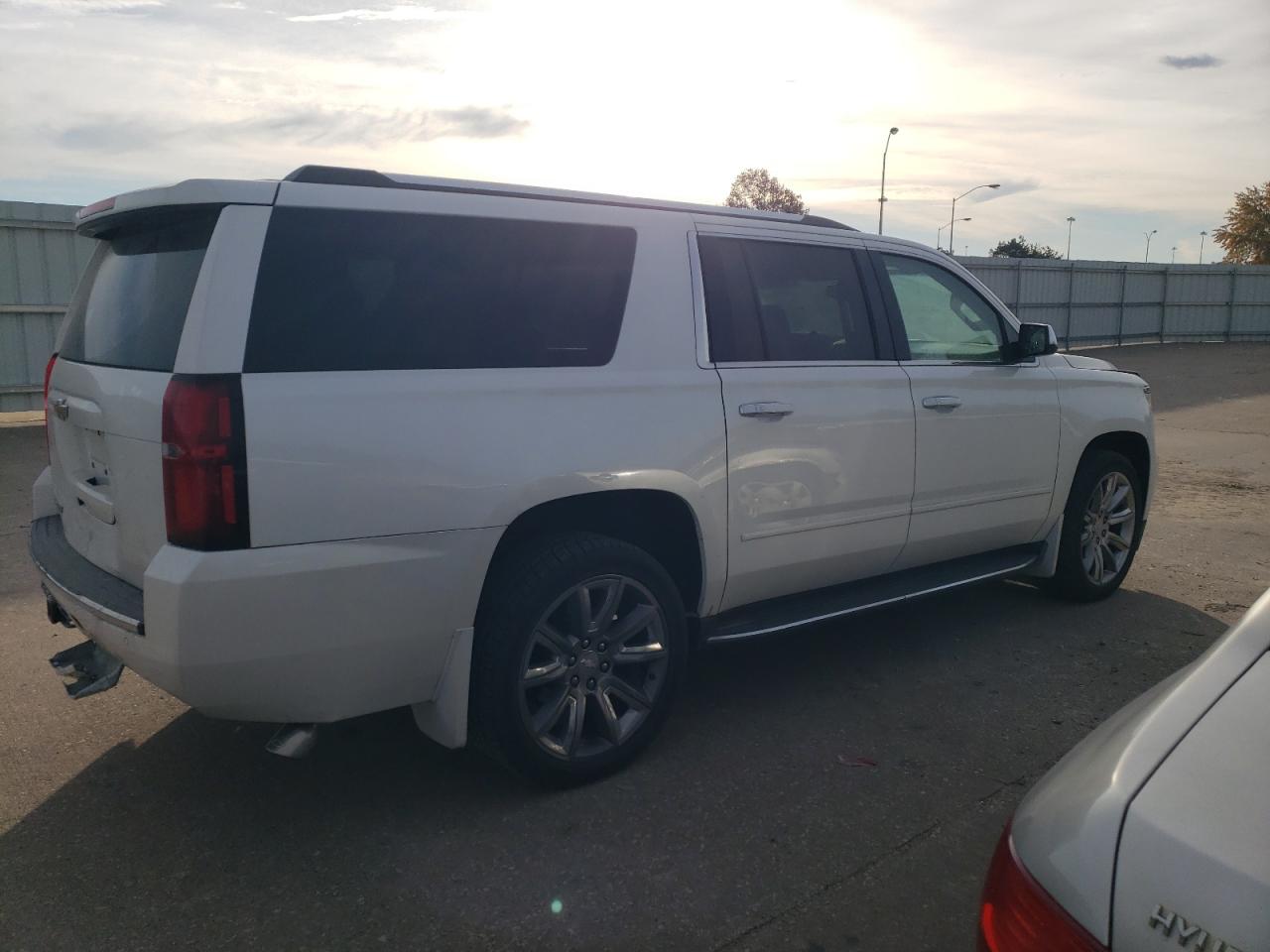 2016 Chevrolet Suburban K1500 Ltz VIN: 1GNSKJKC6GR473625 Lot: 76451953