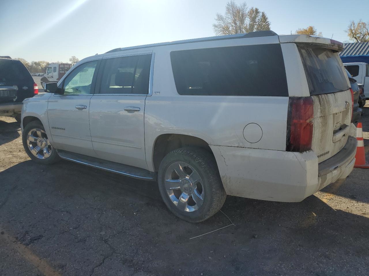 1GNSKJKC2GR229759 2016 Chevrolet Suburban K1500 Ltz