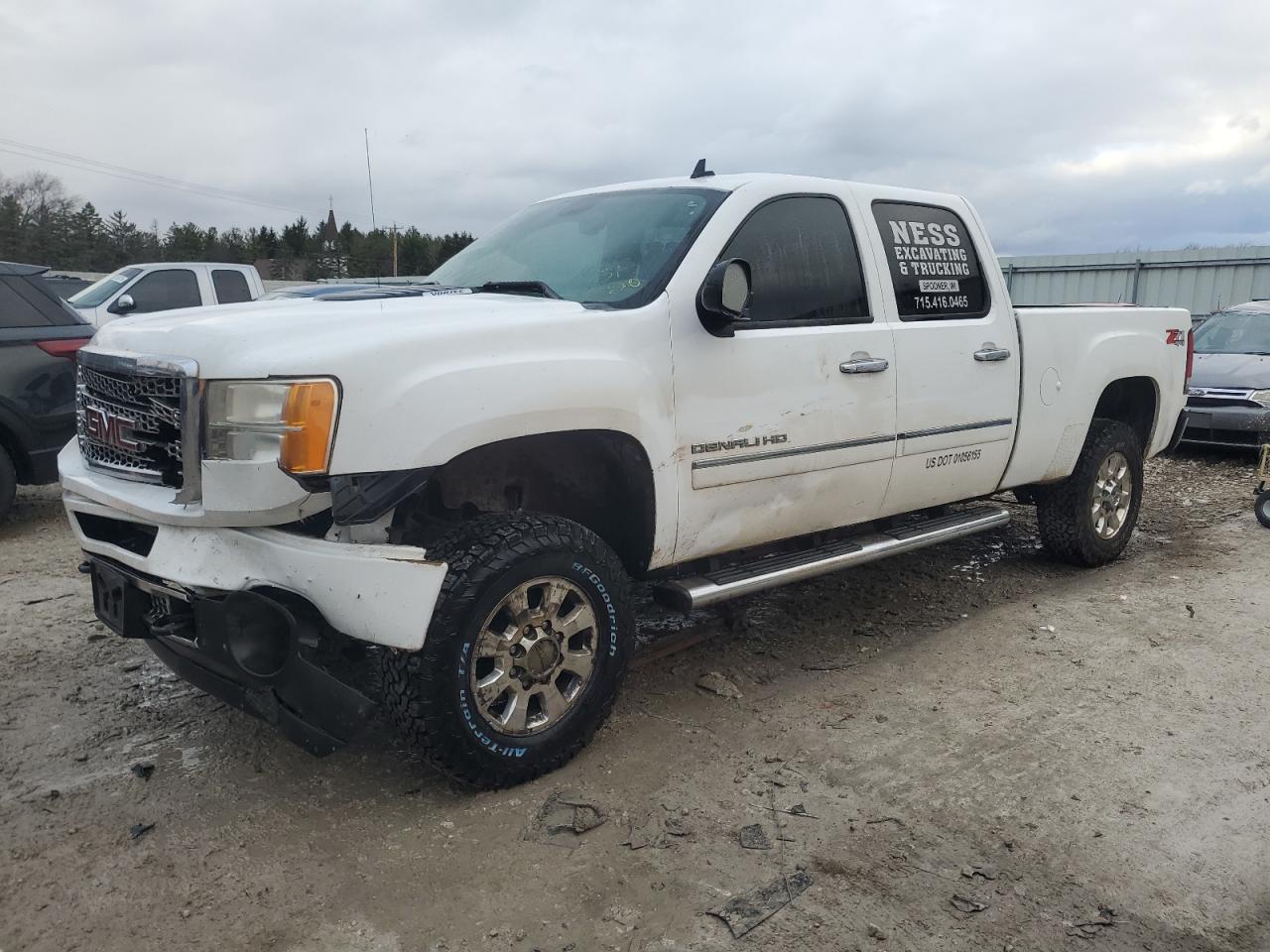 2011 GMC Sierra K2500 Denali VIN: 1GT125CG3BF200357 Lot: 81180714