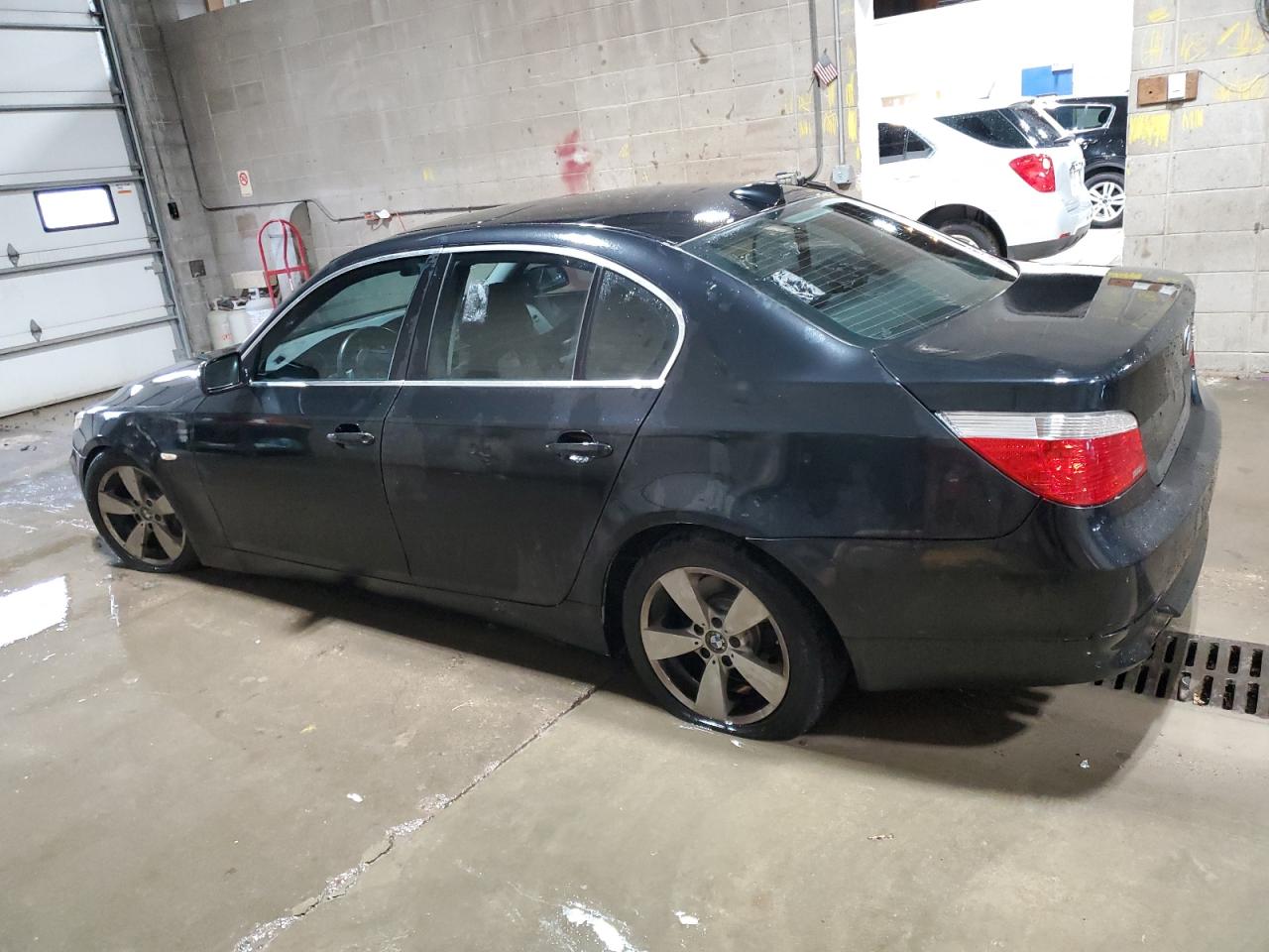 WBANF735X7CU28748 2007 BMW 530 Xi