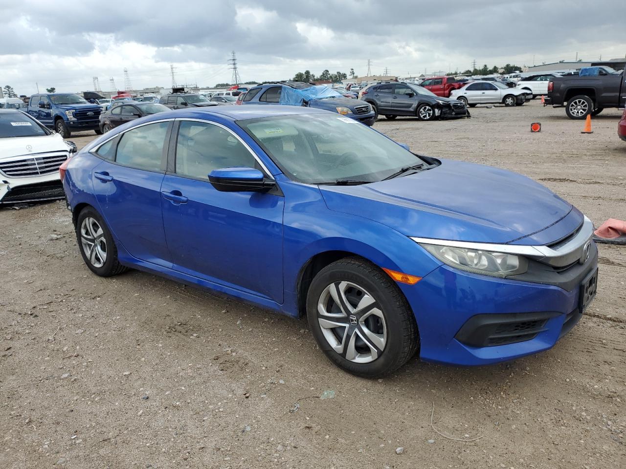 2018 Honda Civic Lx VIN: 2HGFC2F56JH587366 Lot: 78813344