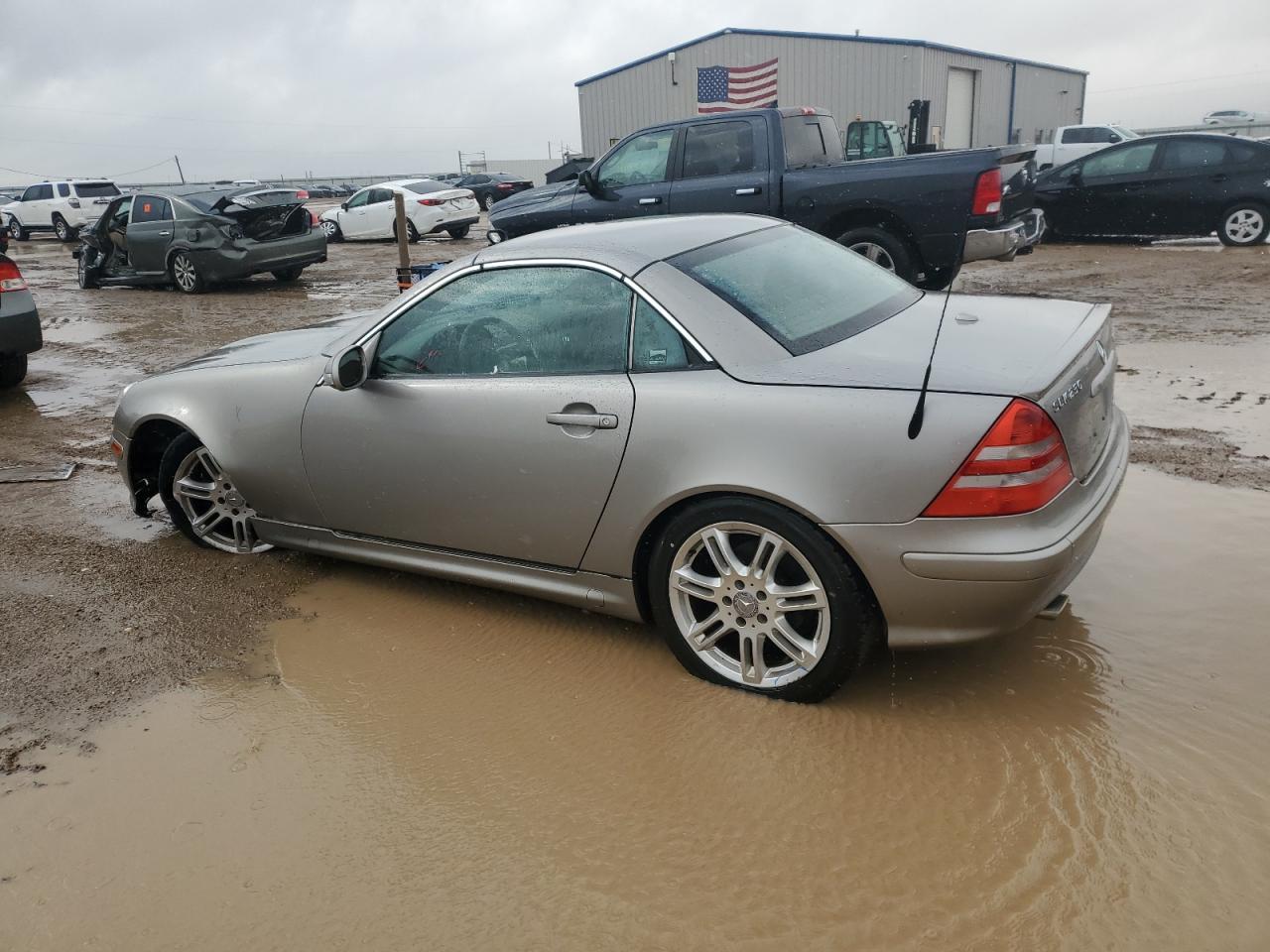 2004 Mercedes-Benz Slk 230 Kompressor VIN: WDBKK49F34F306967 Lot: 79557304