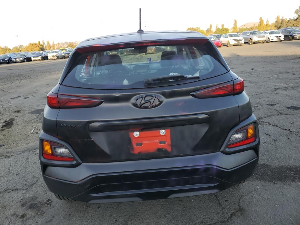 2019 Hyundai Kona Se VIN: KM8K12AA6KU323310 Lot: 79672834