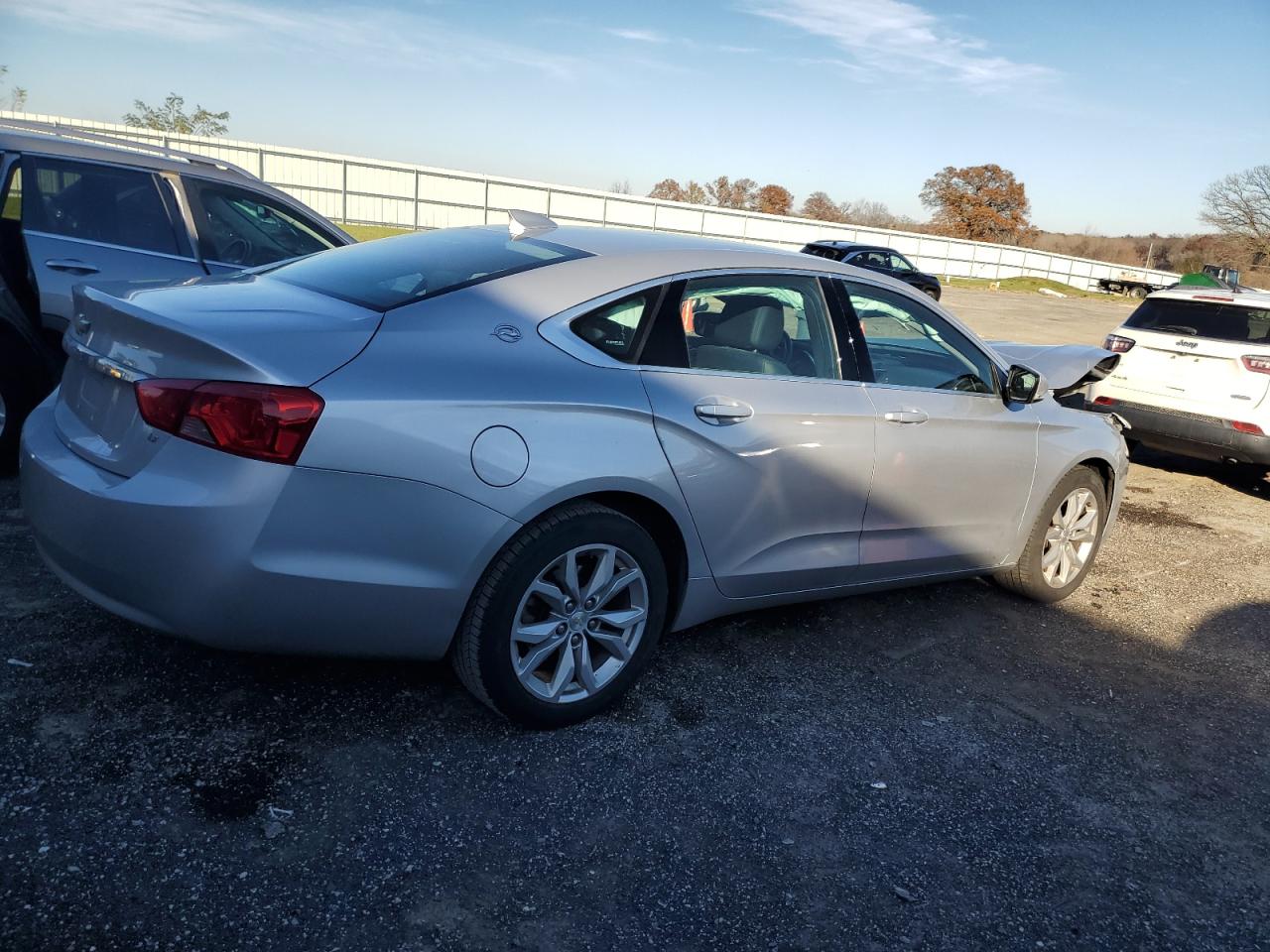 2017 Chevrolet Impala Lt VIN: 1G1105S33HU189359 Lot: 80204264