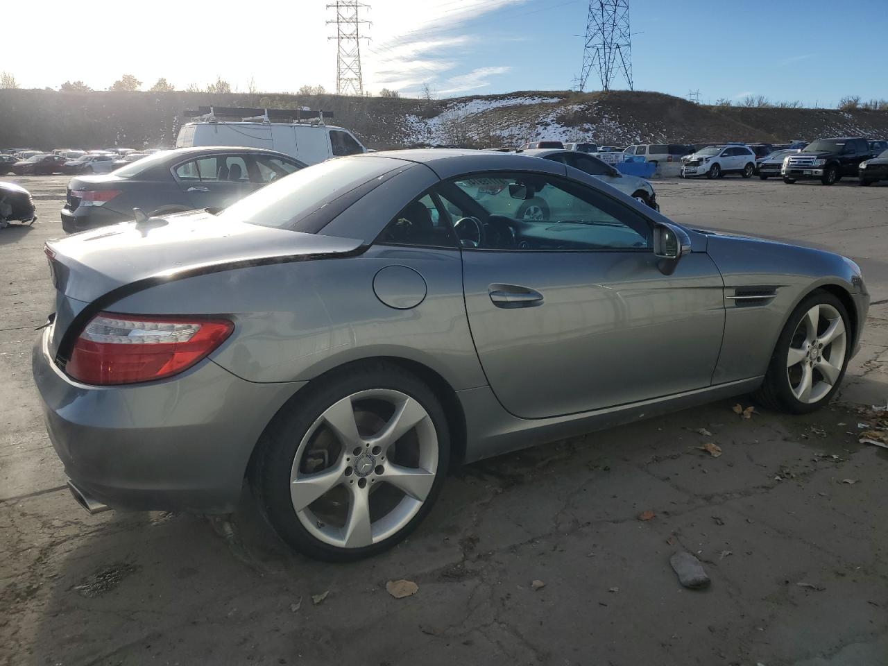 2012 Mercedes-Benz Slk 350 VIN: WDDPK5HA7CF008137 Lot: 81119914