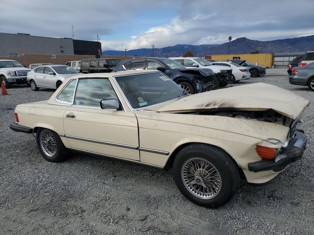 1986 Mercedes-Benz 560 Sl VIN: WDBBA48D9GA042092 Lot: 82438564