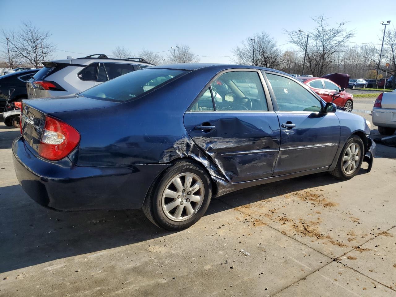 2004 Toyota Camry Le VIN: 4T1BF30K44U068547 Lot: 81228784