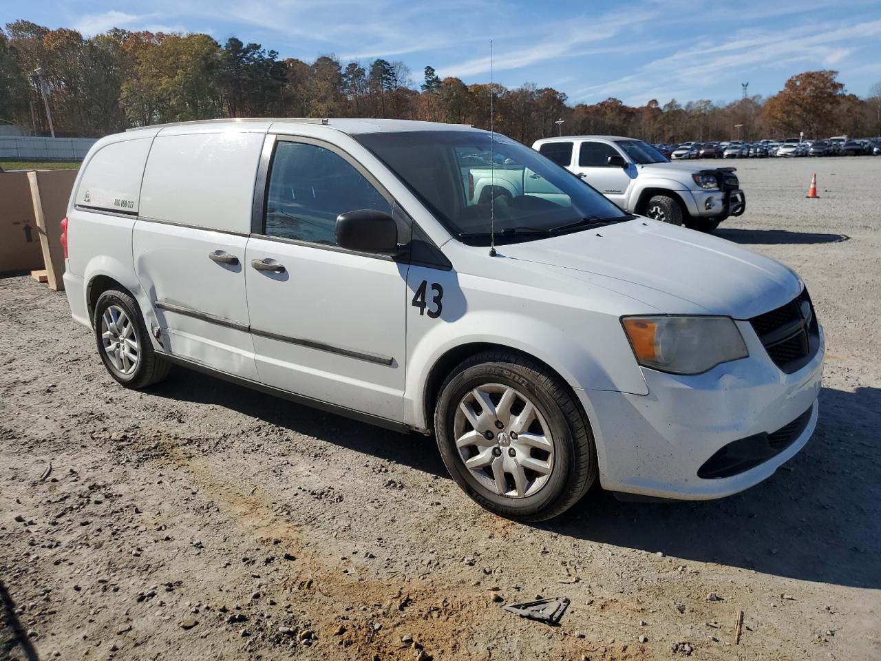 2014 Ram Tradesman VIN: 2C4JRGAG8ER322185 Lot: 82427024