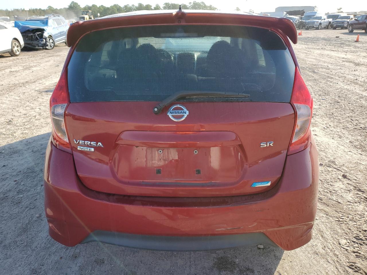 2015 Nissan Versa Note S VIN: 3N1CE2CP2FL400272 Lot: 82230784