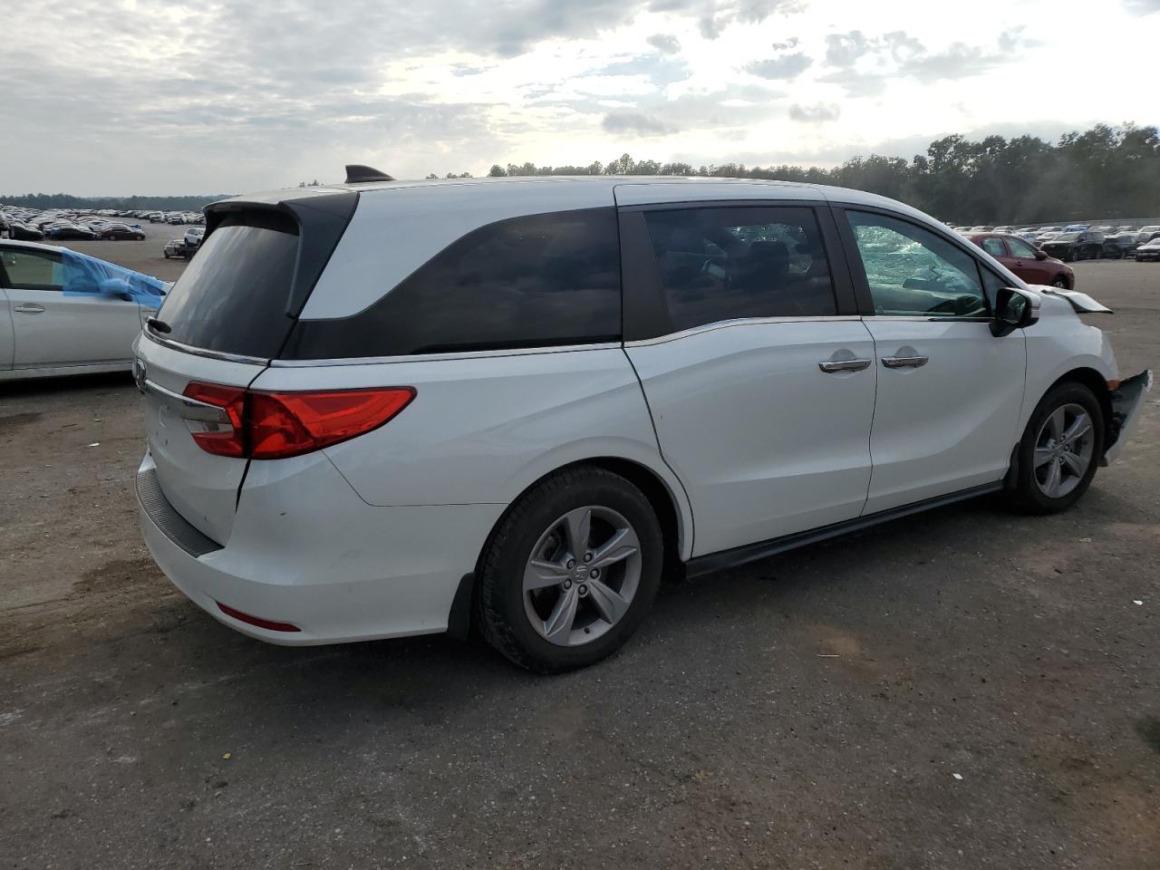 2020 Honda Odyssey Exl VIN: 5FNRL6H72LB017990 Lot: 82842164