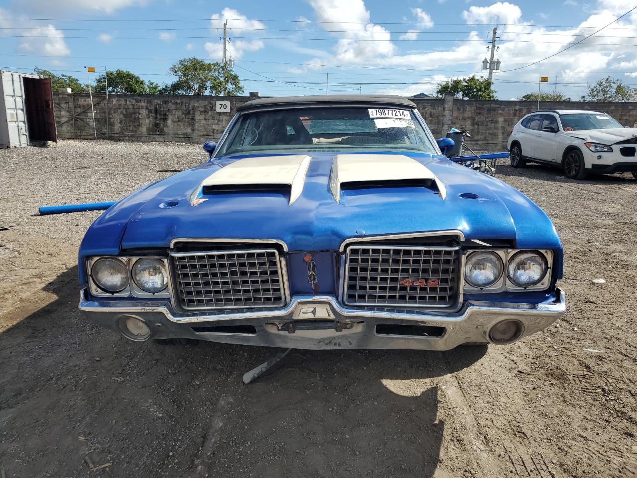 3J67K2M160111 1972 Oldsmobile Cutlass Su