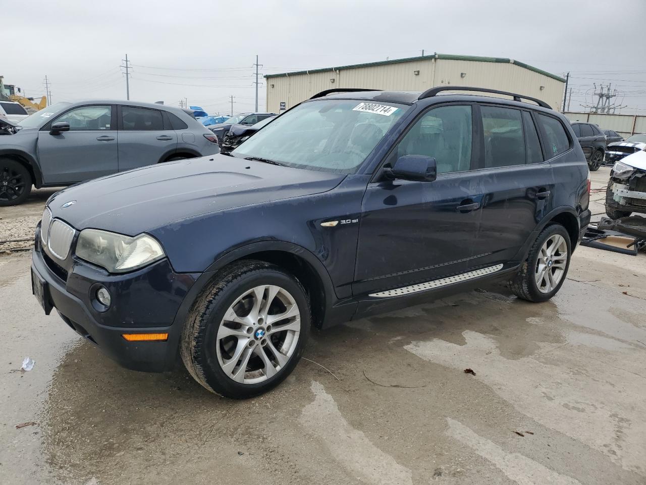 WBXPC93418WJ23813 2008 BMW X3 3.0Si