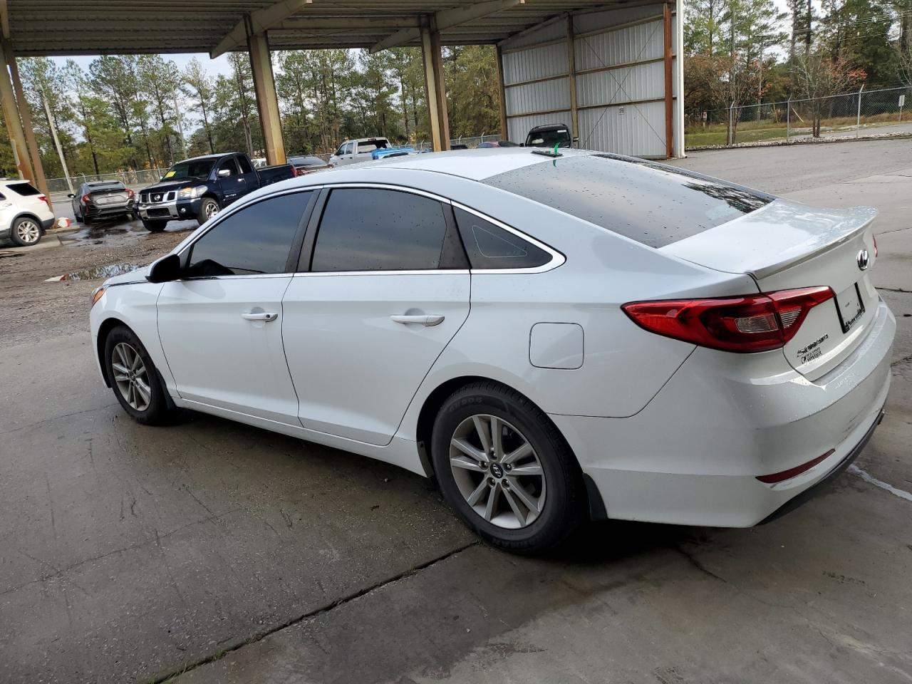 2015 Hyundai Sonata Se VIN: 5NPE24AF3FH167328 Lot: 81054904