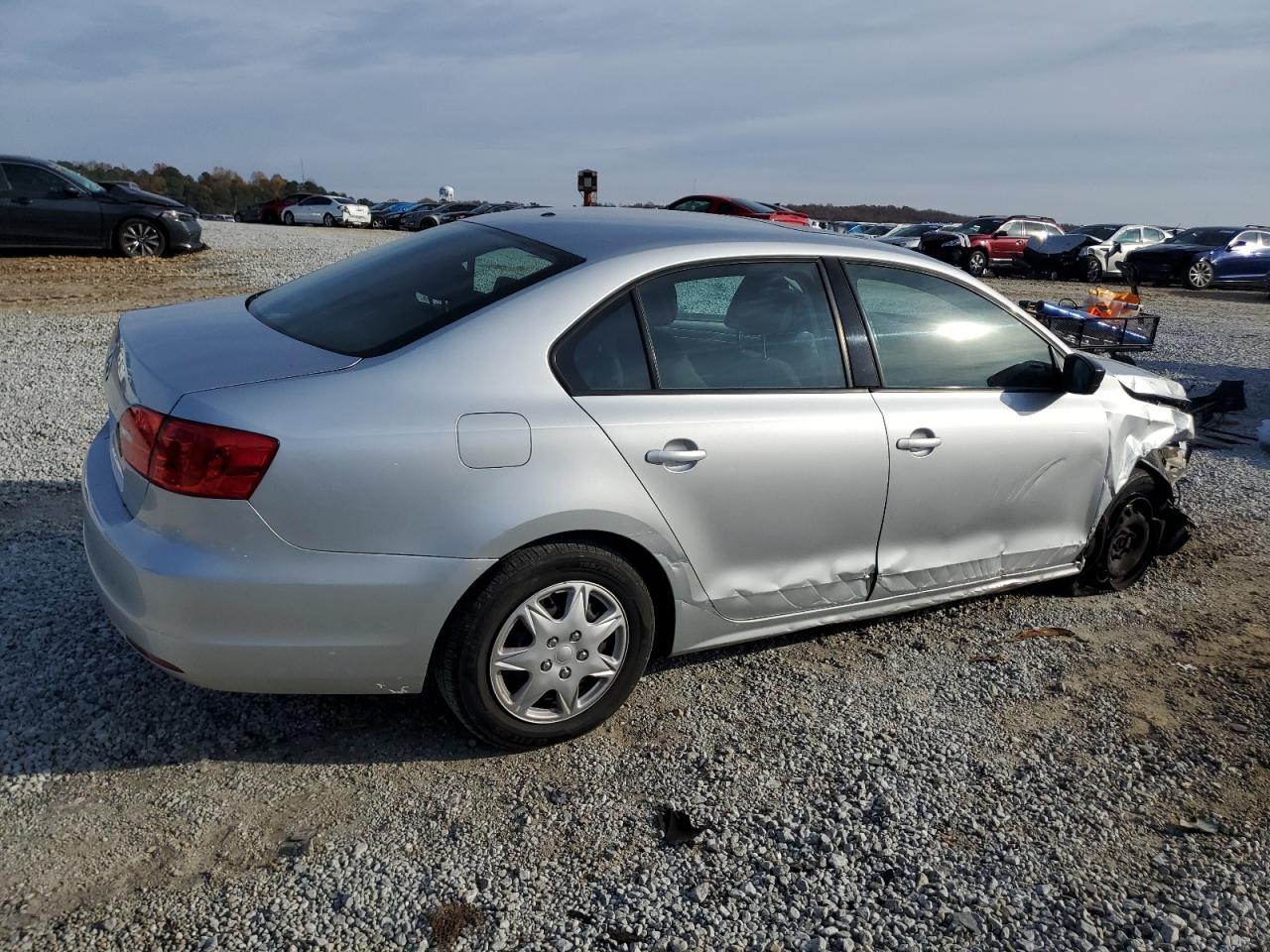 2013 Volkswagen Jetta Base VIN: 3VW2K7AJ7DM399959 Lot: 82628224