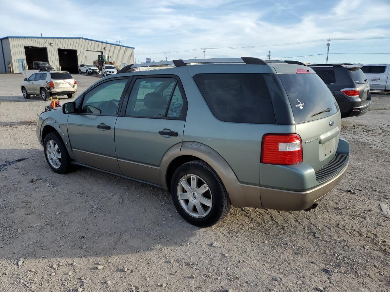 2005 Ford Freestyle Se VIN: 1FMZK01145GA65338 Lot: 82561044