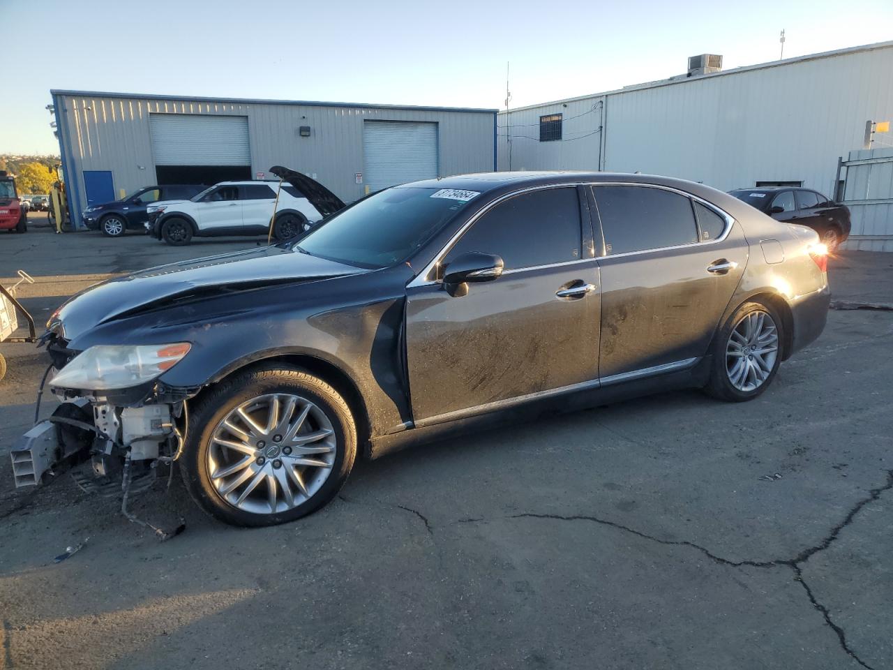 JTHGL5EF7B5041911 2011 Lexus Ls 460L