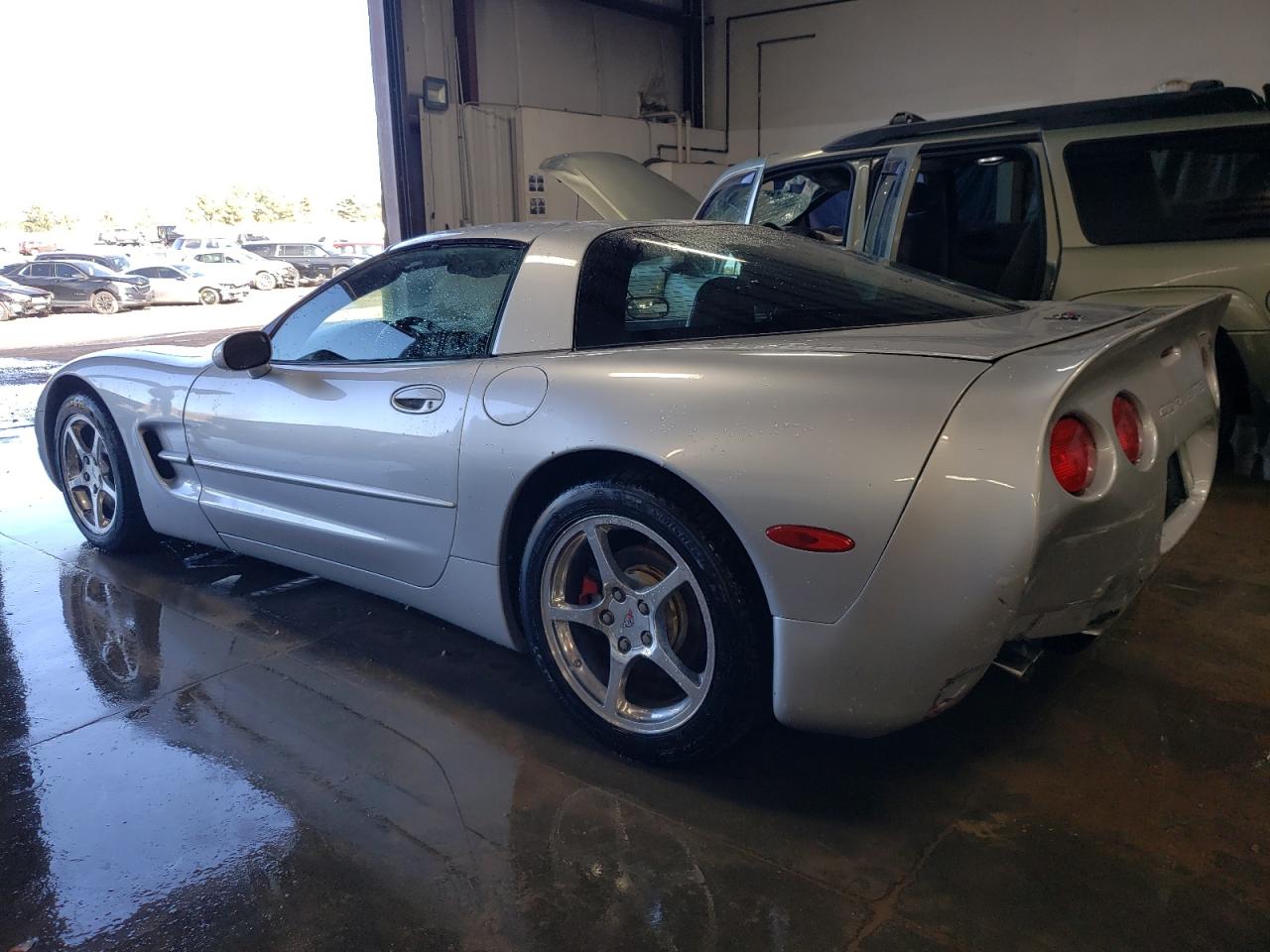 2002 Chevrolet Corvette VIN: 1G1YY22G825115140 Lot: 79898774