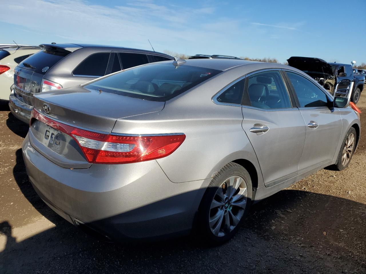 KMHFG4JGXCA178565 2012 Hyundai Azera Gls