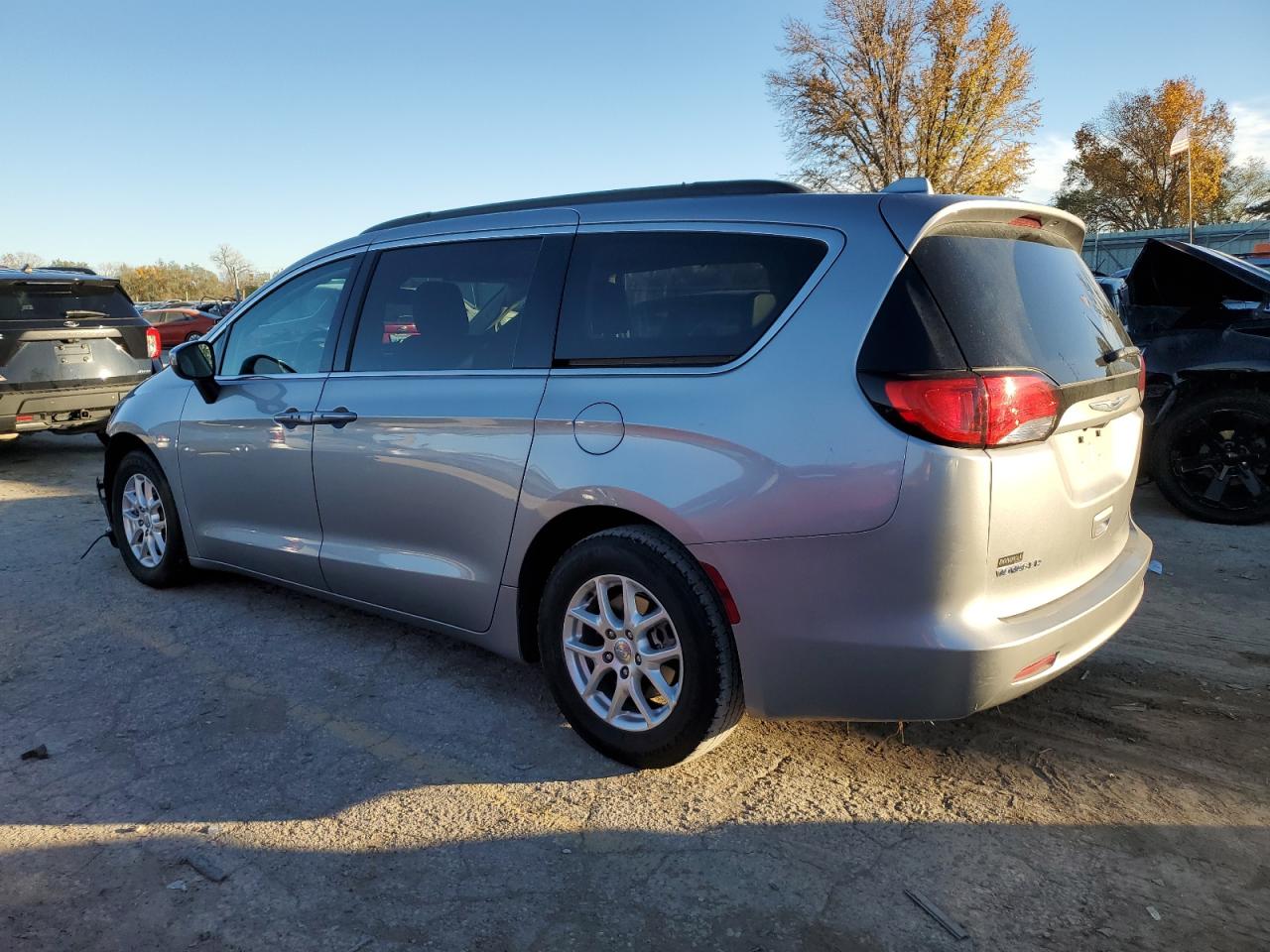 2020 Chrysler Voyager Lxi VIN: 2C4RC1DG4LR257331 Lot: 80477974