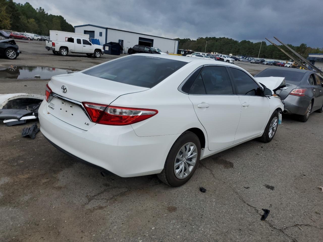 2016 Toyota Camry Le VIN: 4T4BF1FK4GR526383 Lot: 79117584