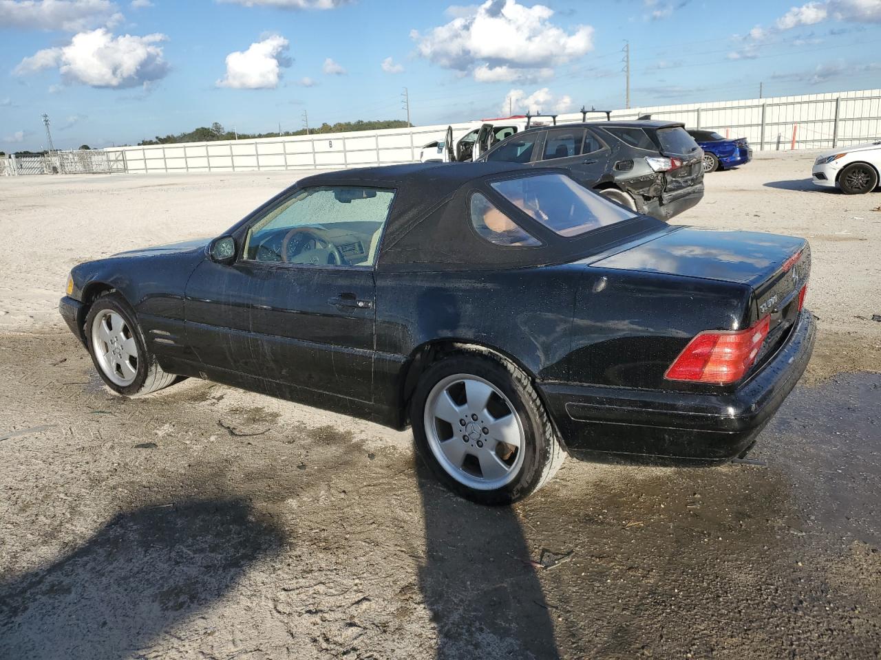 WDBFA68F0XF186163 1999 Mercedes-Benz Sl 500