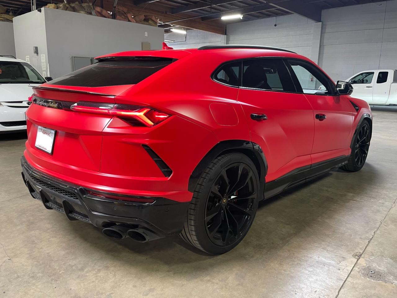 ZPBUA1ZL8KLA04356 2019 Lamborghini Urus