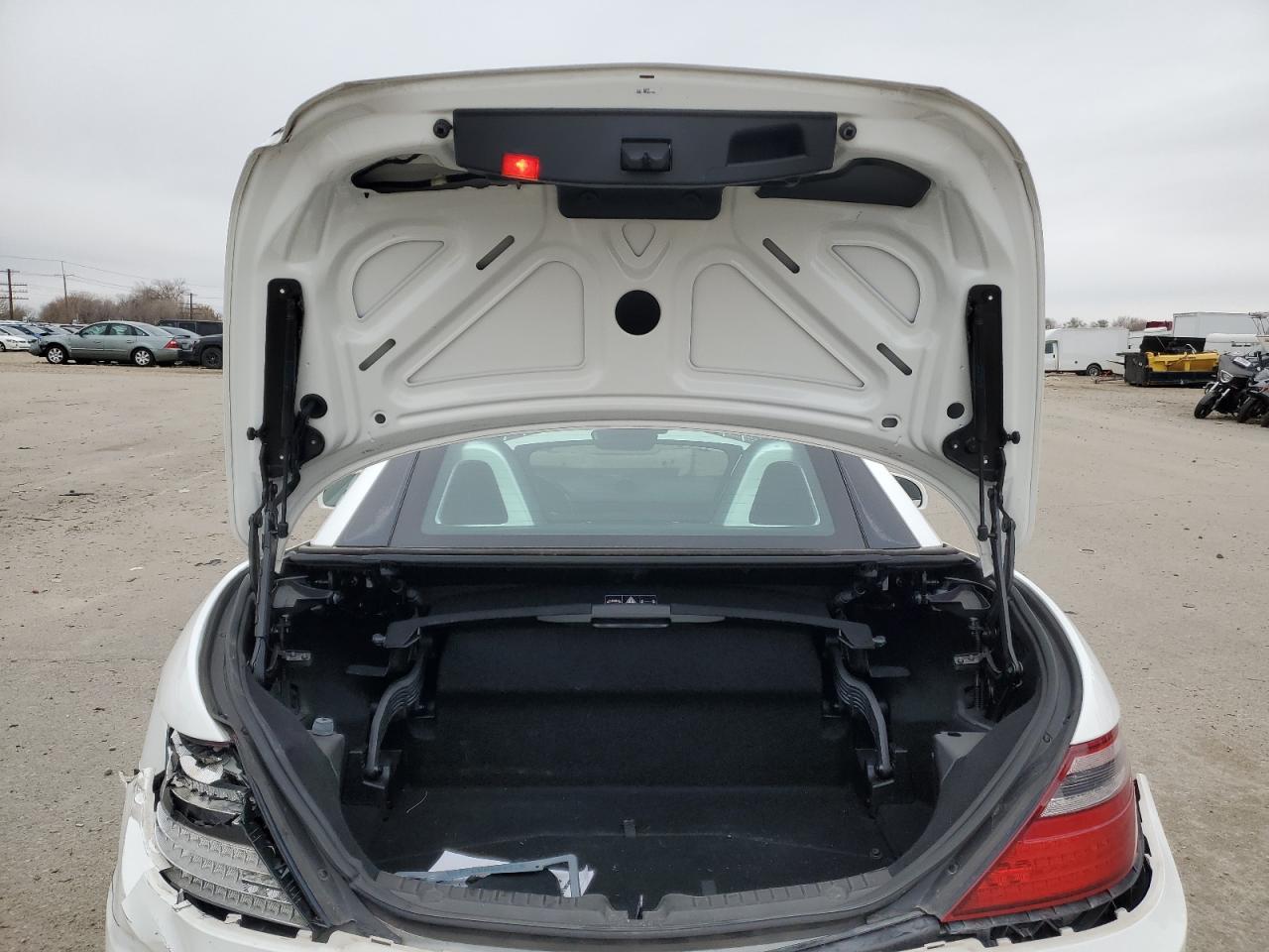 2014 Mercedes-Benz Slk 250 VIN: WDDPK4HA1EF093957 Lot: 81787234