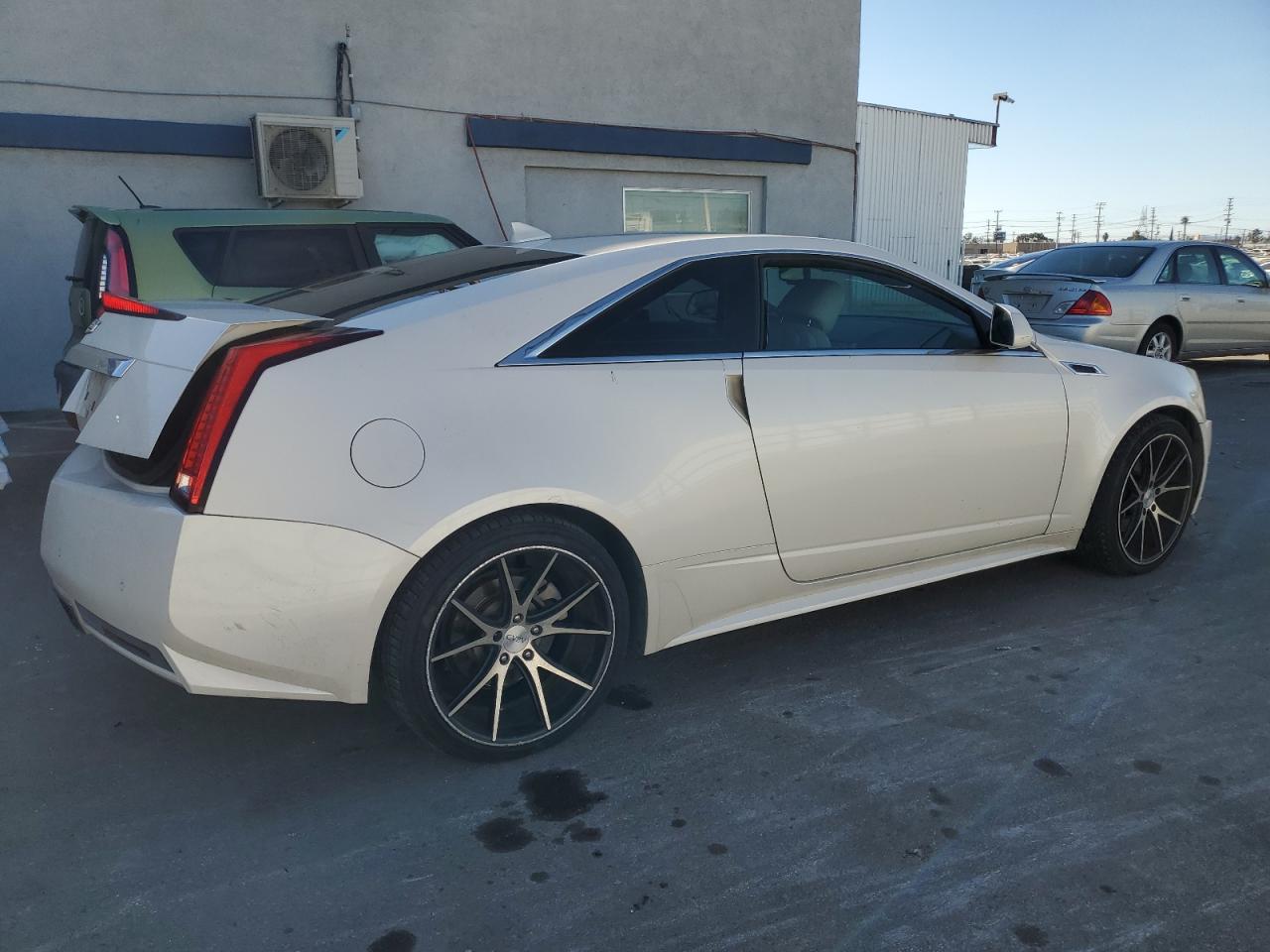 1G6DJ1E38C0111717 2012 Cadillac Cts Performance Collection