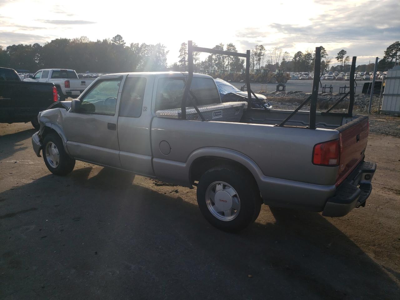 2002 GMC Sonoma VIN: 1GTCS195X28182192 Lot: 79810694