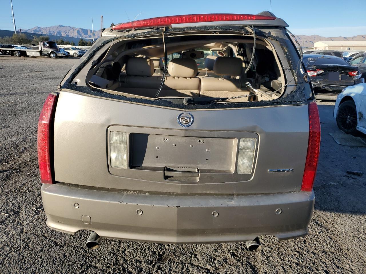 2004 Cadillac Srx VIN: 1GYEE637040157790 Lot: 81365974