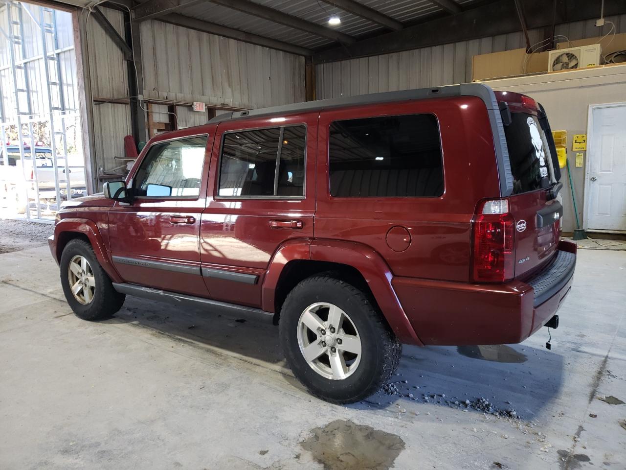 2008 Jeep Commander Sport VIN: 1J8HG48K28C188549 Lot: 80882264