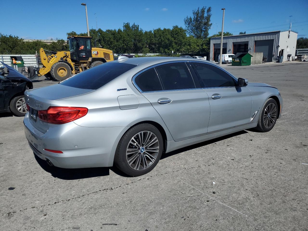 WBAJA9C52JG623073 2018 BMW 530E