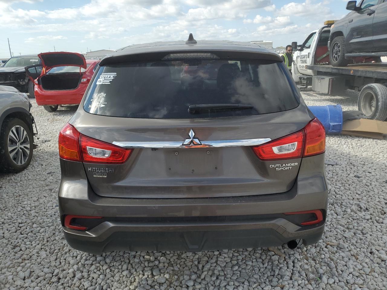 2018 Mitsubishi Outlander Sport Es VIN: JA4AP3AU5JU007324 Lot: 82263114