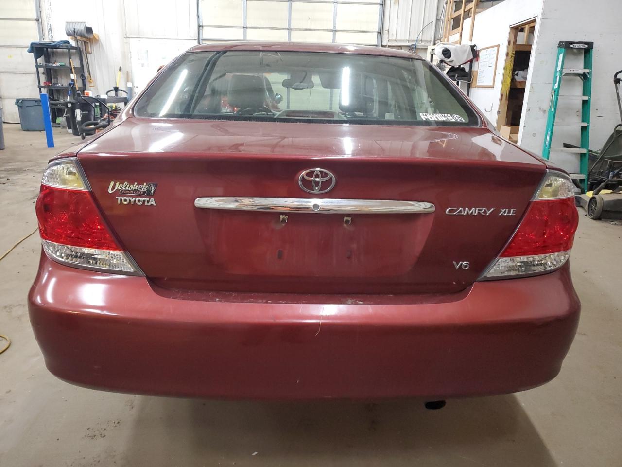 4T1BF30K75U107195 2005 Toyota Camry Le