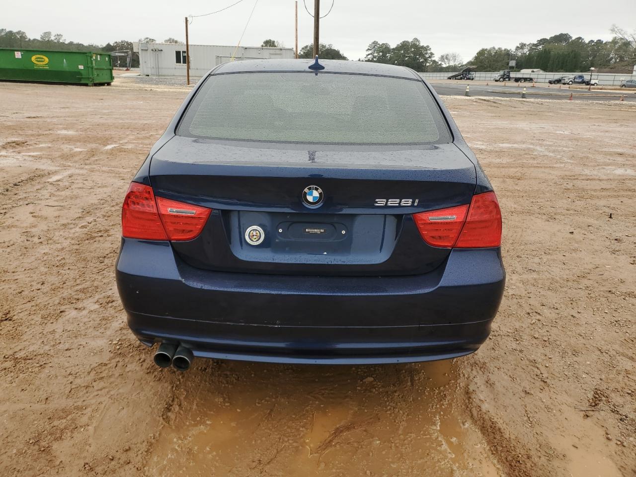 WBAPK7C57BF086669 2011 BMW 328 Xi